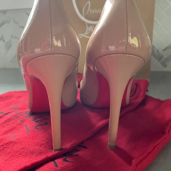 Authentic Christian Louboutin Pigalle 100 Patent Size 39 - Picture 5 of 14
